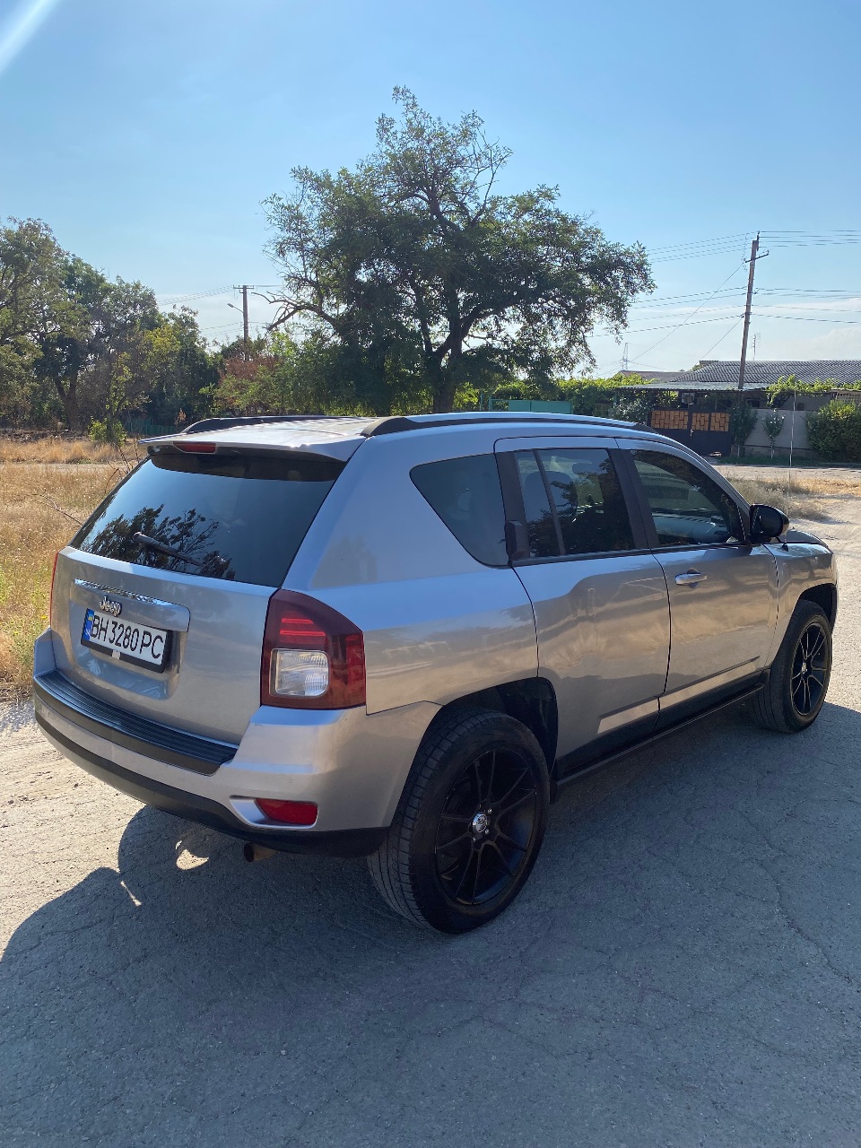 Jeep Compass - фото 3