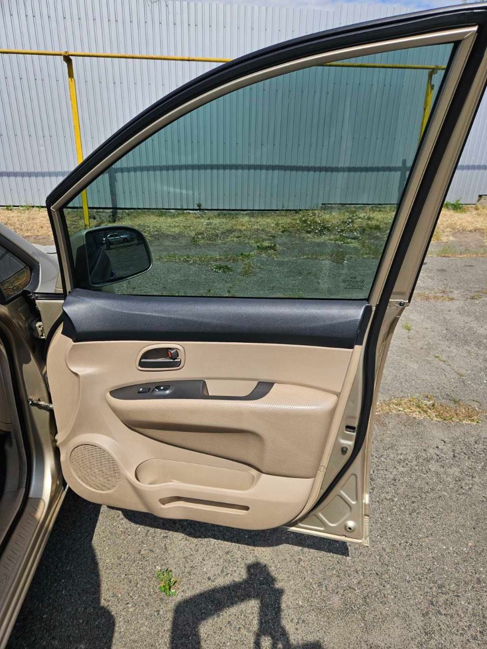 Kia Carens - фото 13