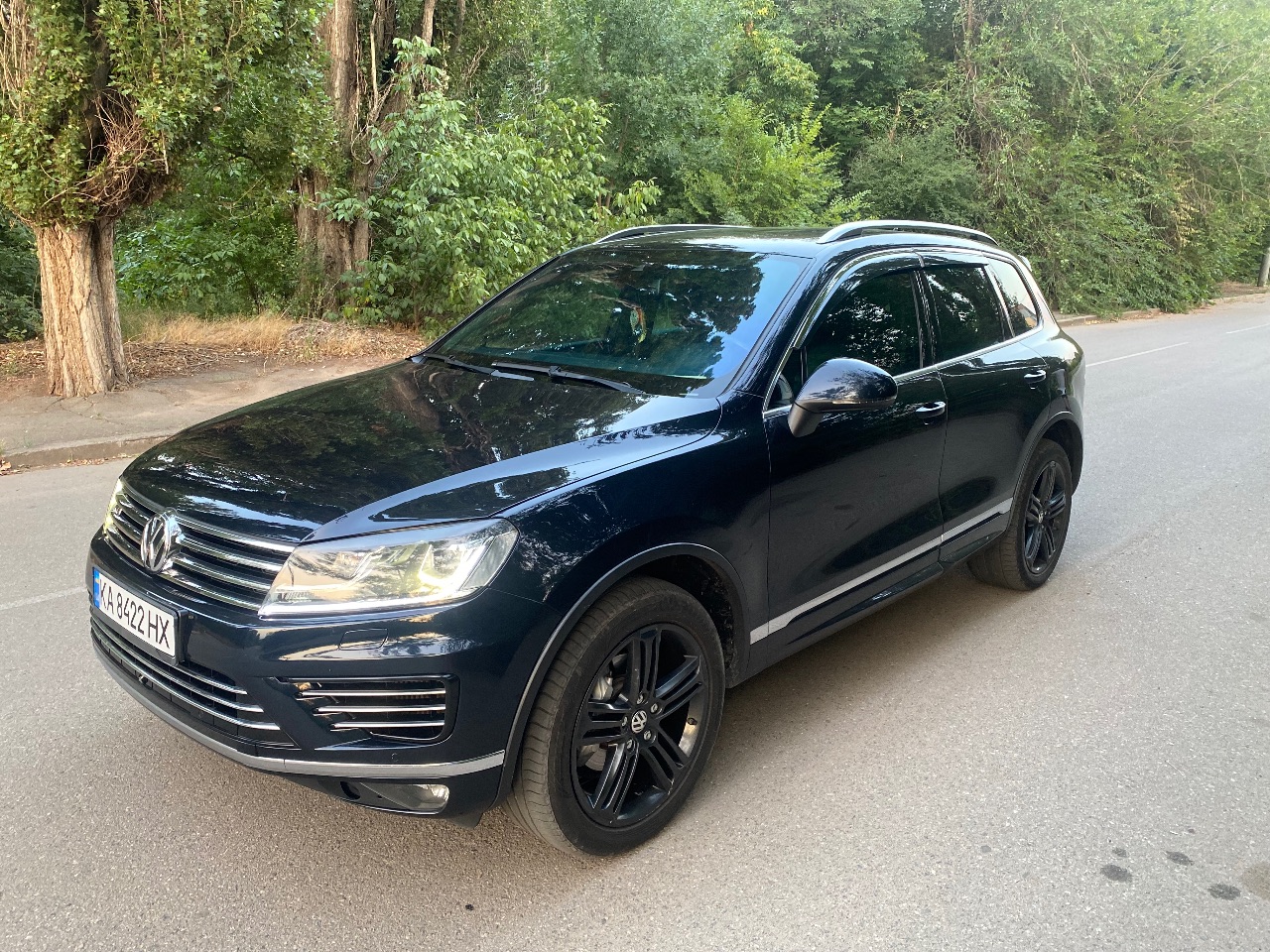 Volkswagen Touareg - фото 5
