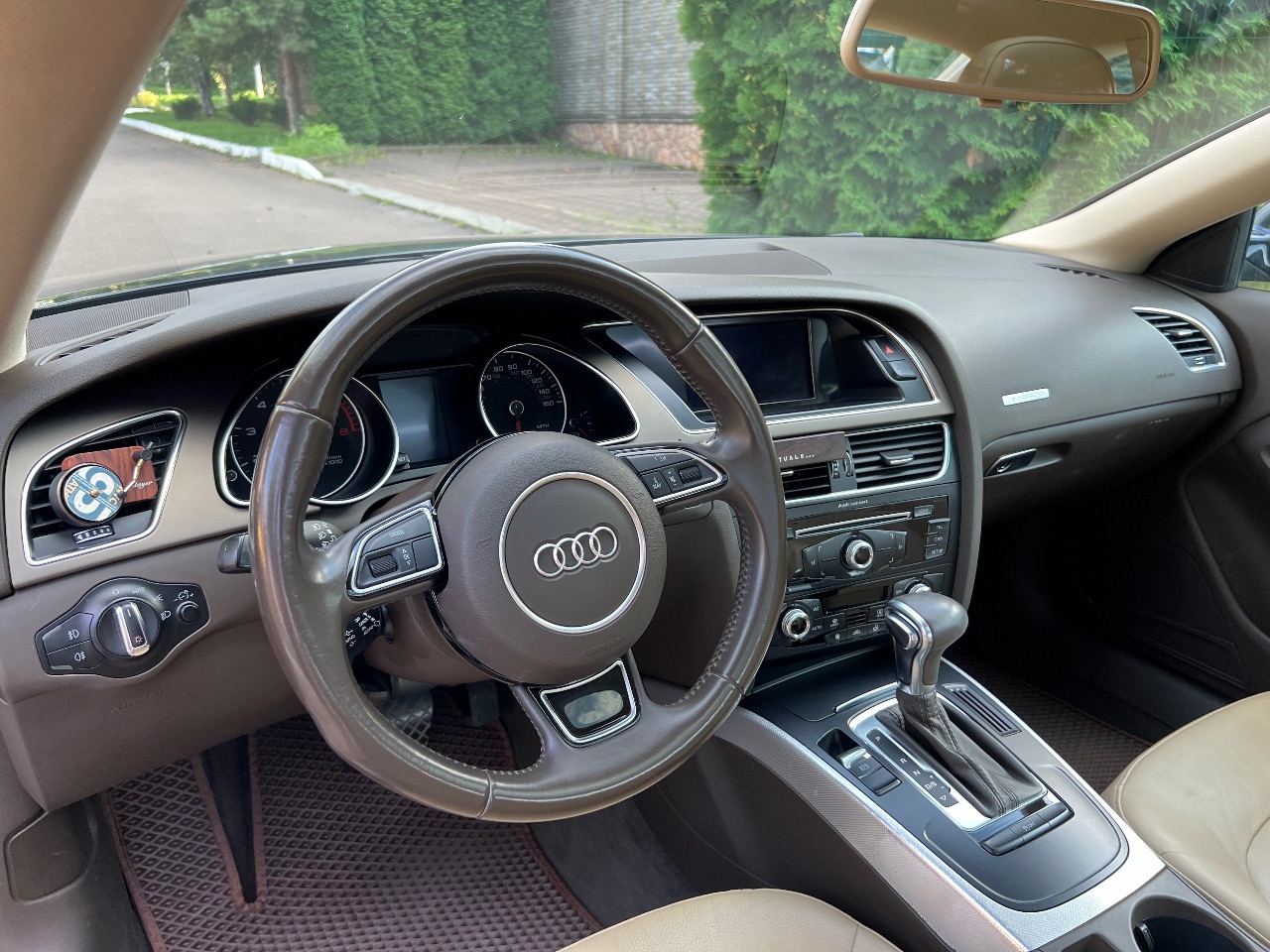 Audi A5 - фото 15