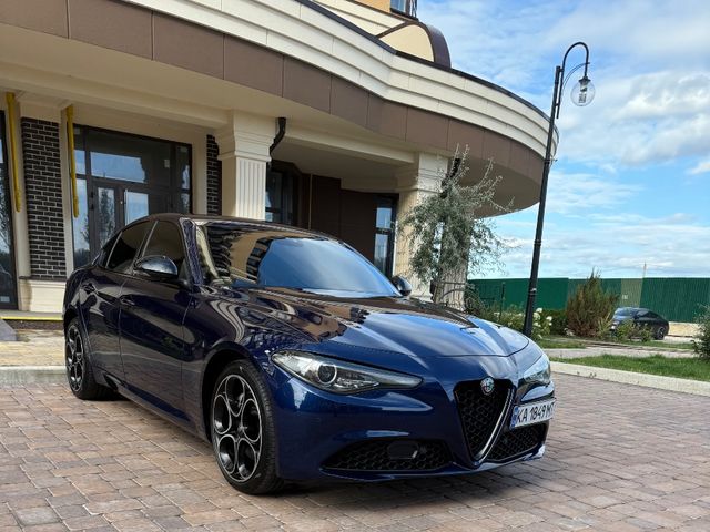 Alfa Romeo Giulia - фото 2