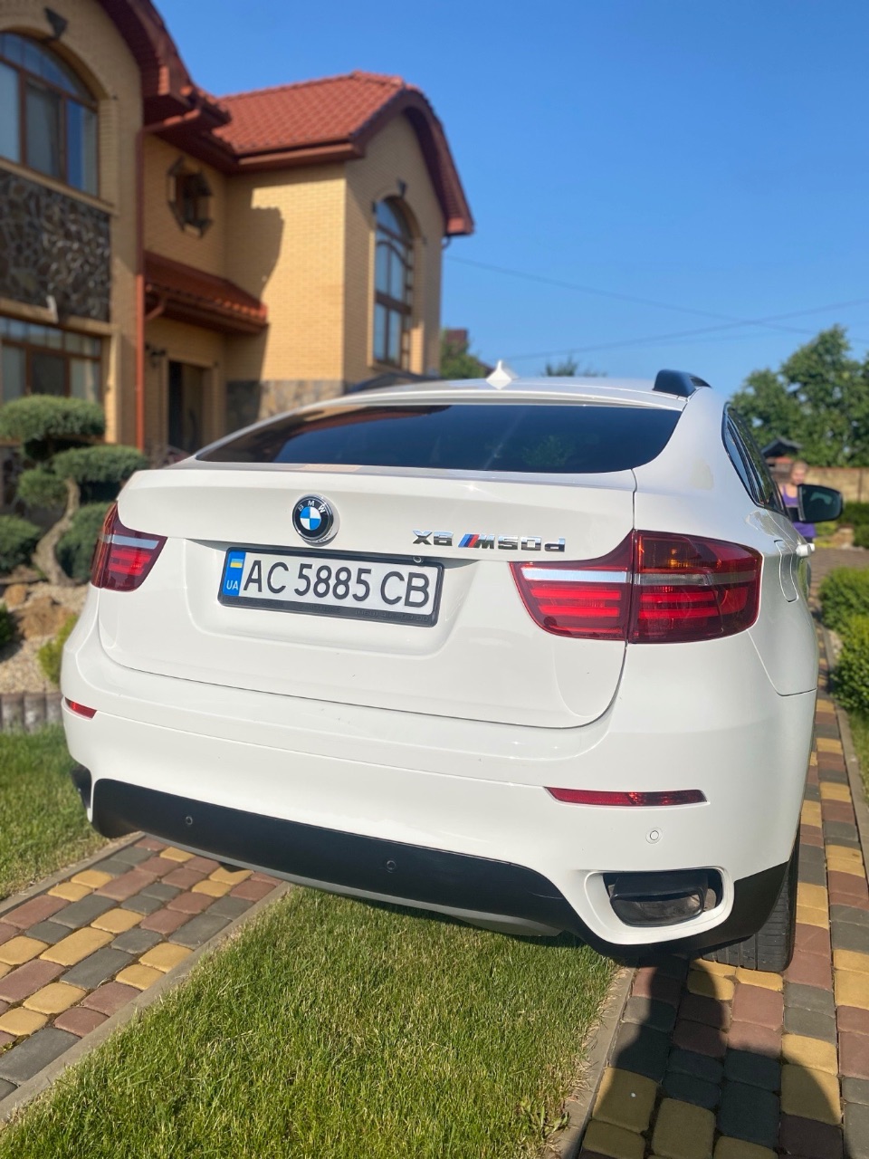 BMW X6 - фото 2