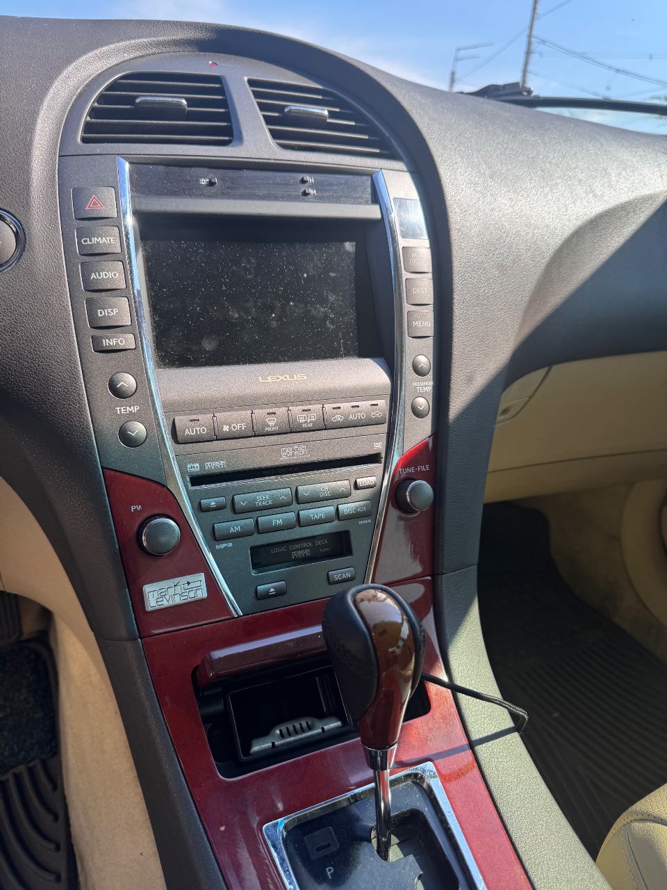 Lexus ES - фото 18