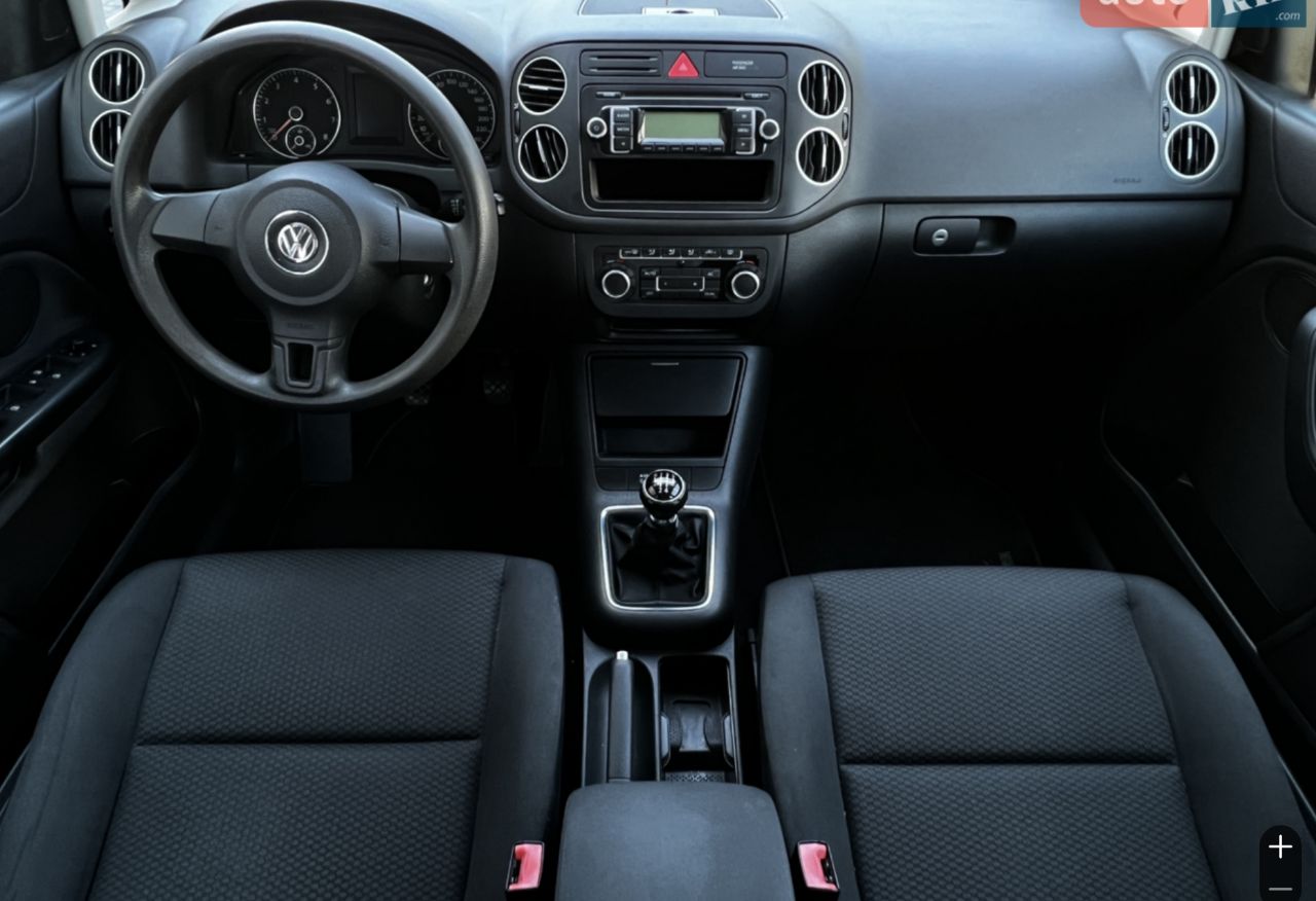 Volkswagen Golf Plus - фото 10