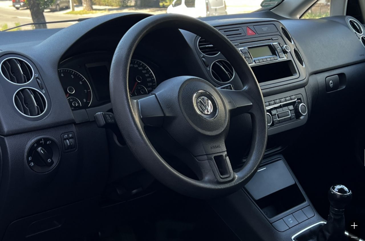 Volkswagen Golf Plus - фото 9