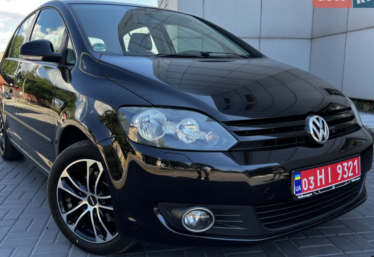 Volkswagen Golf Plus - фото 1