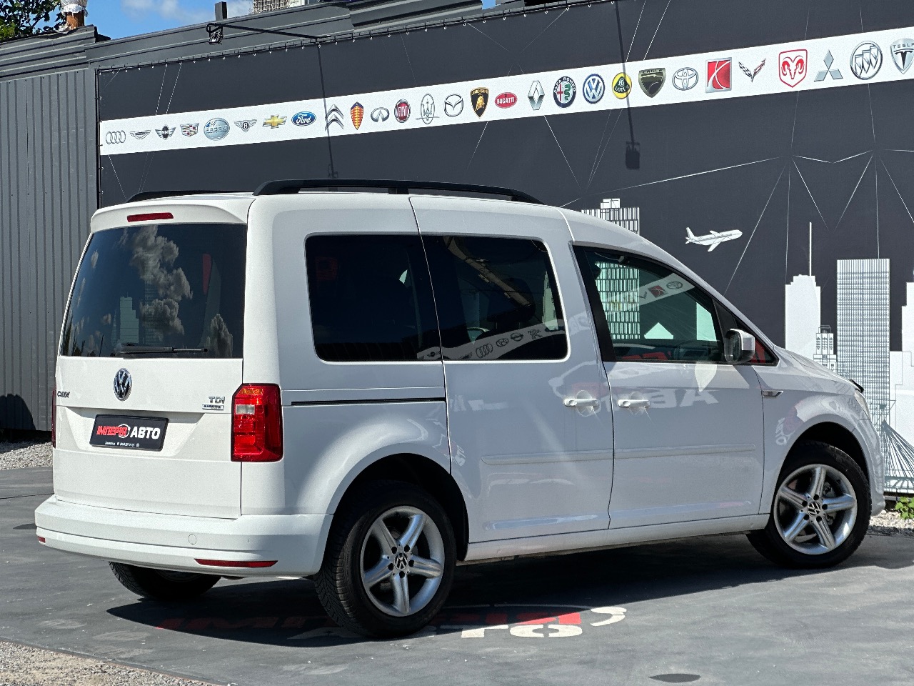 Volkswagen Caddy - зображення 2