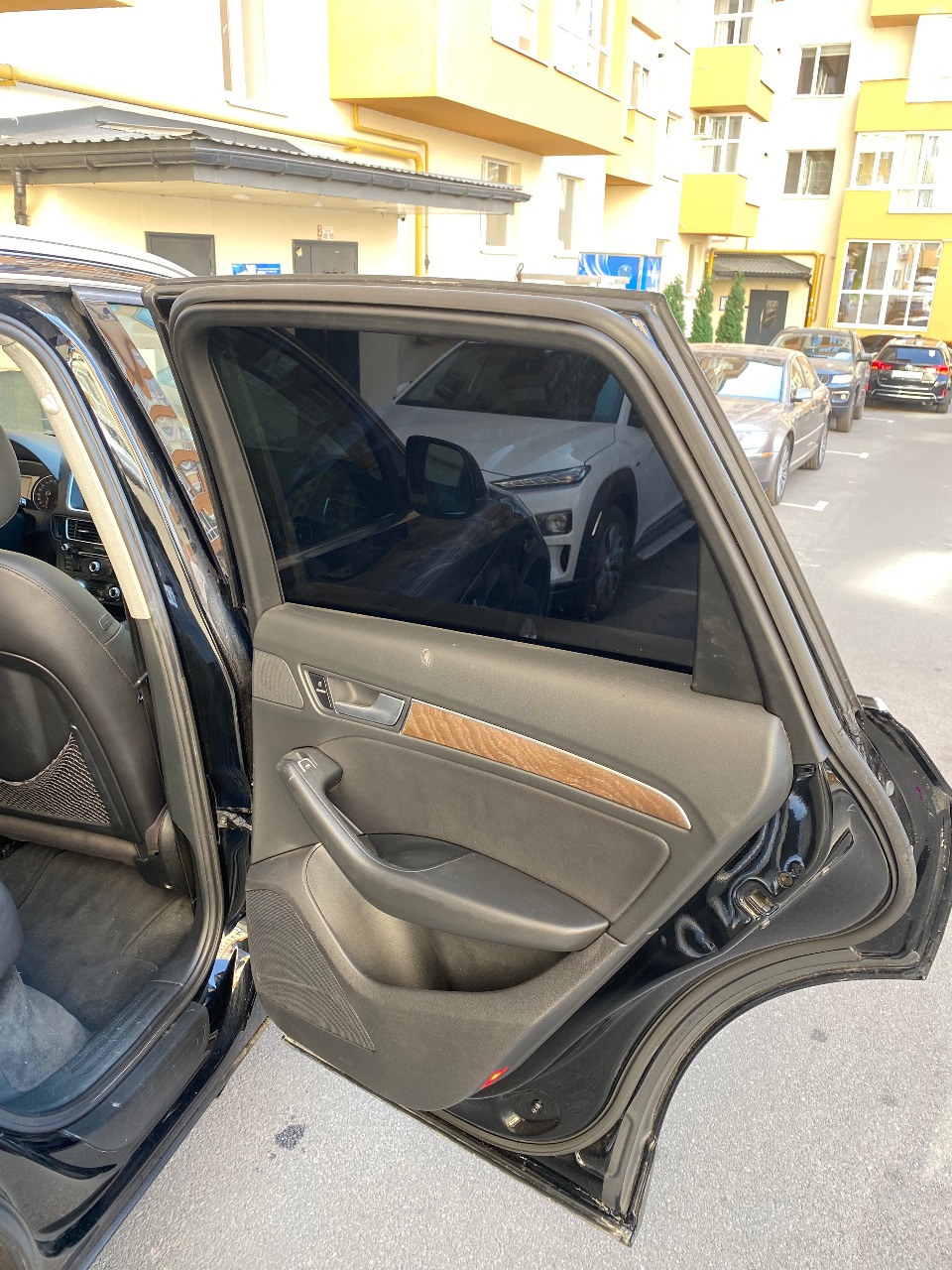 Audi Q5 - фото 16