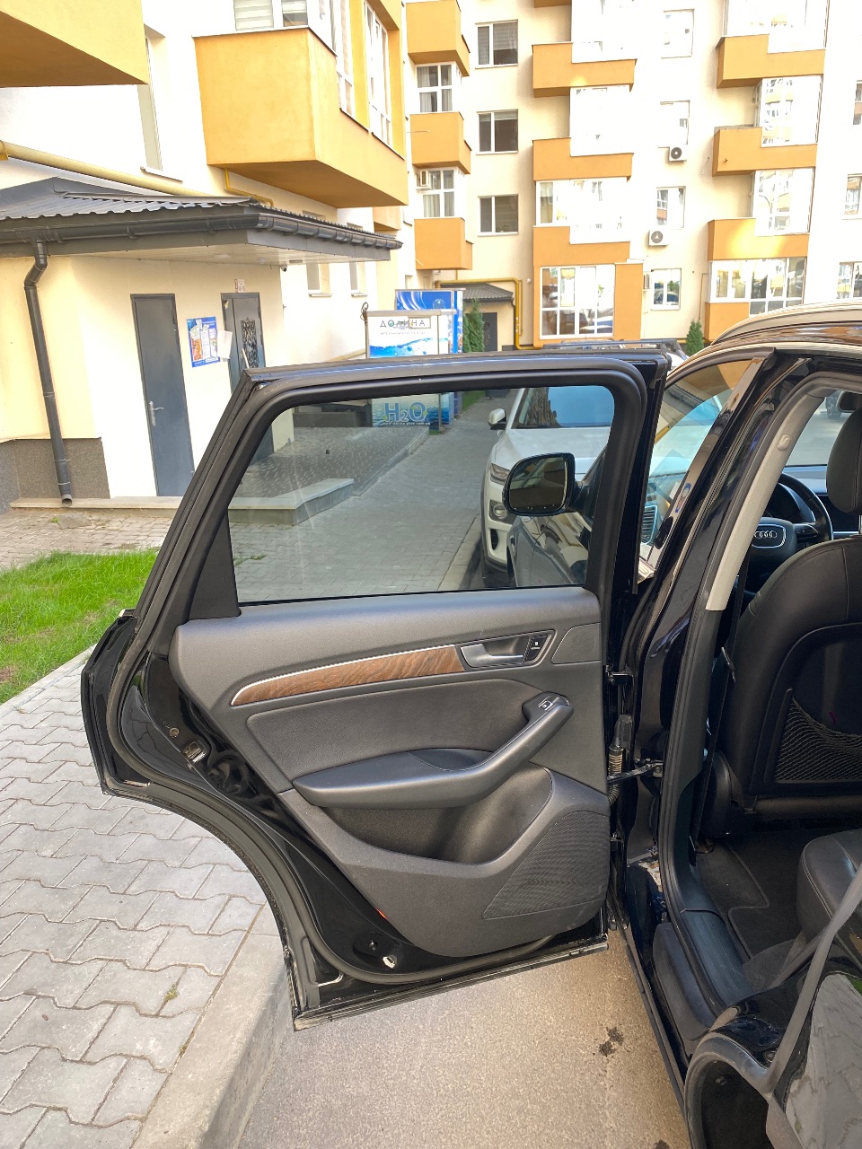 Audi Q5 - фото 17