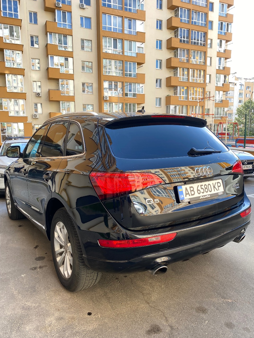 Audi Q5 - фото 8