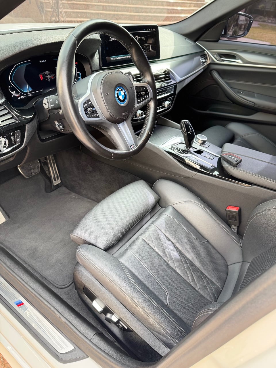 BMW 5 серії - фото 10