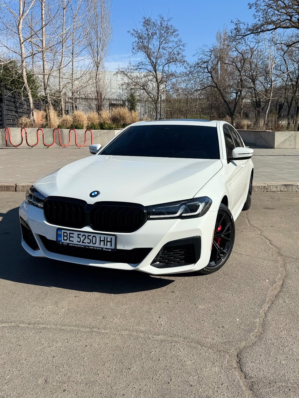 BMW 5 серії - фото 1