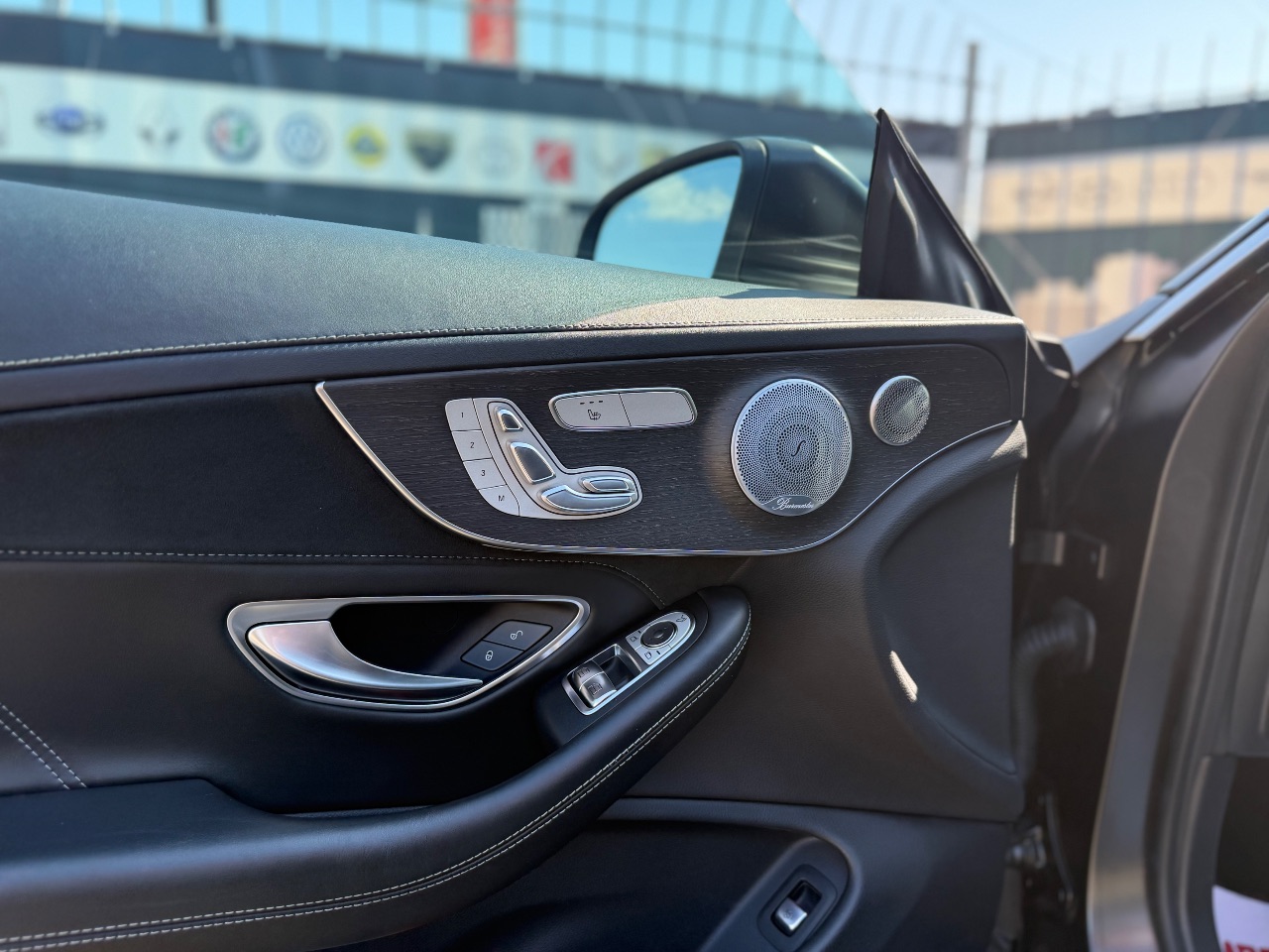 Mercedes-Benz C-Класс AMG - фото 14