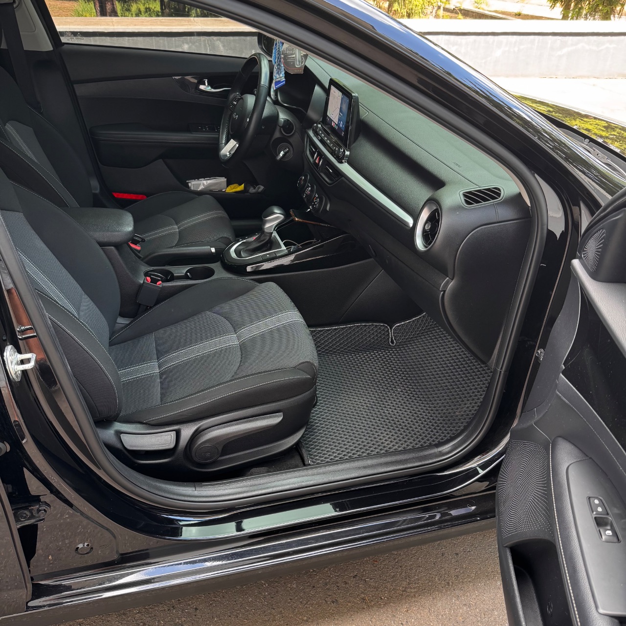 Kia Forte - фото 9