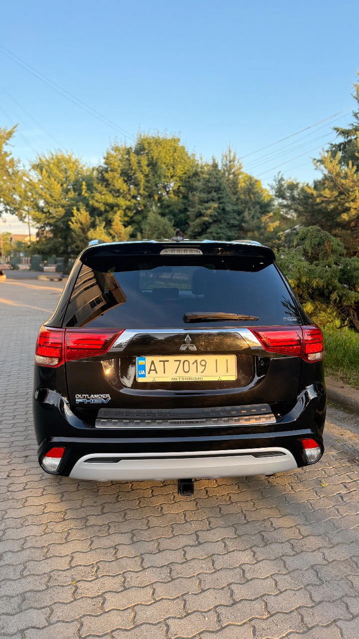 Mitsubishi Outlander - фото 29