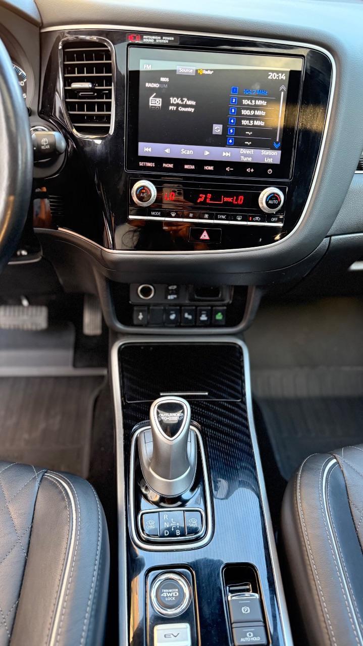 Mitsubishi Outlander - фото 13