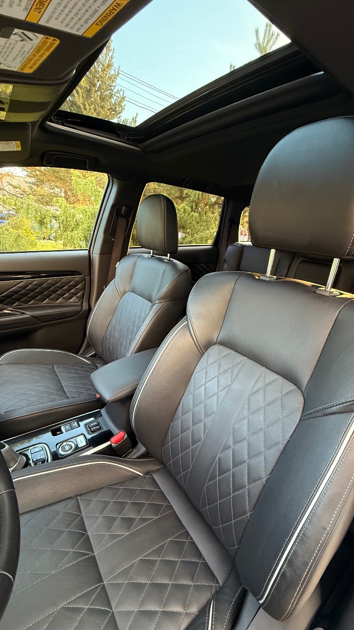 Mitsubishi Outlander - фото 11