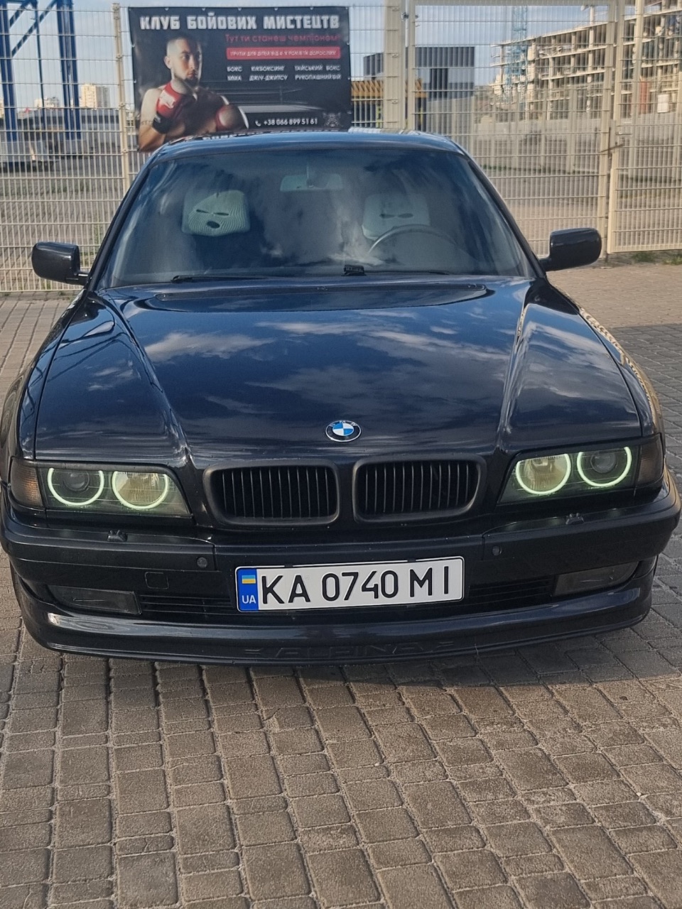 BMW 7 серії - фото 1