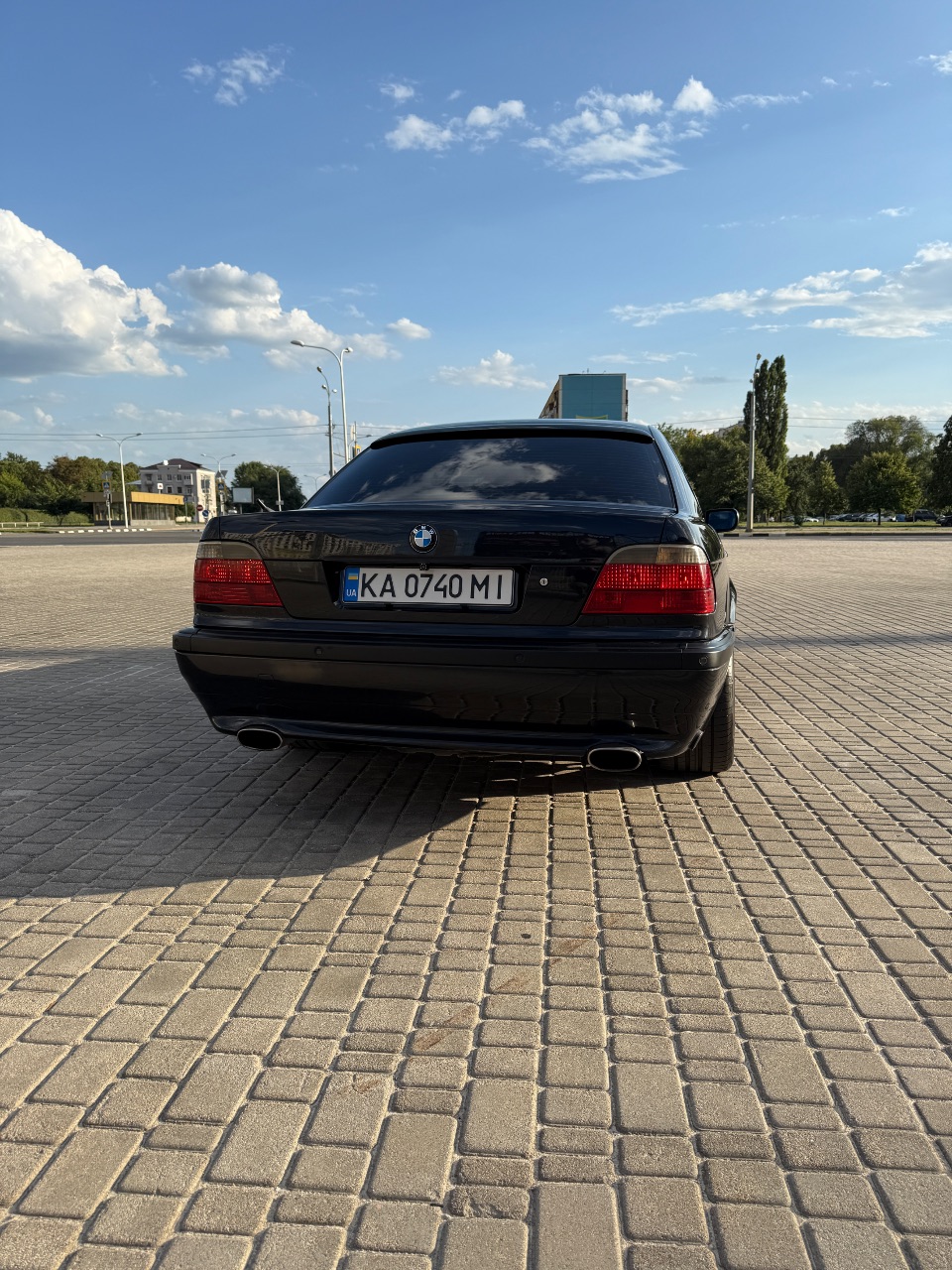 BMW 7 серії - фото 19