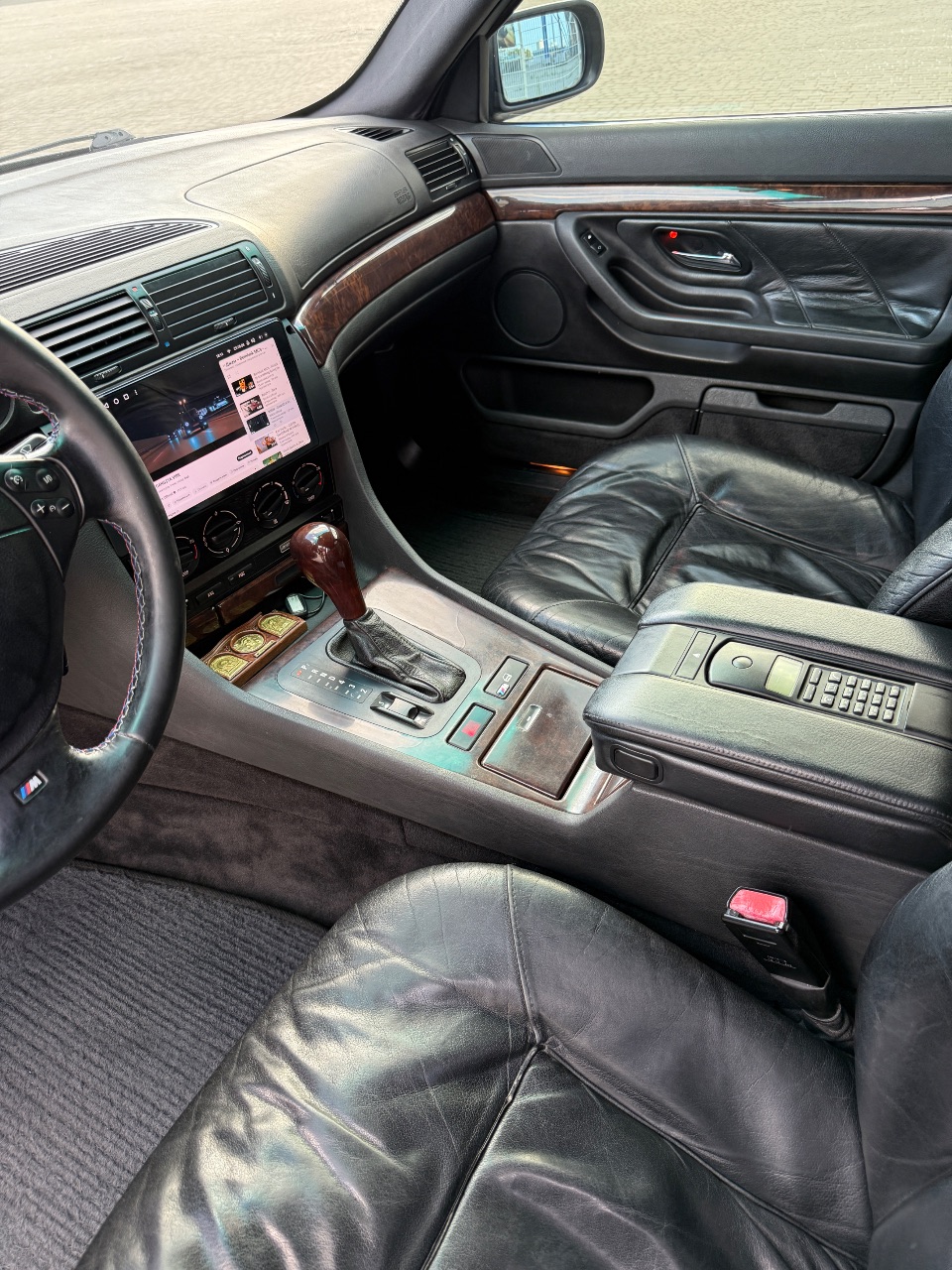 BMW 7 серії - фото 11