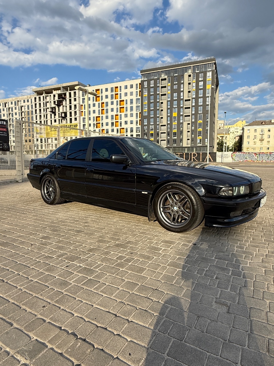 BMW 7 серії - фото 21