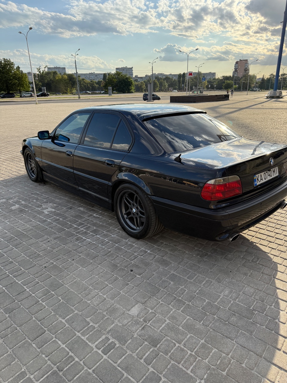 BMW 7 серії - фото 18