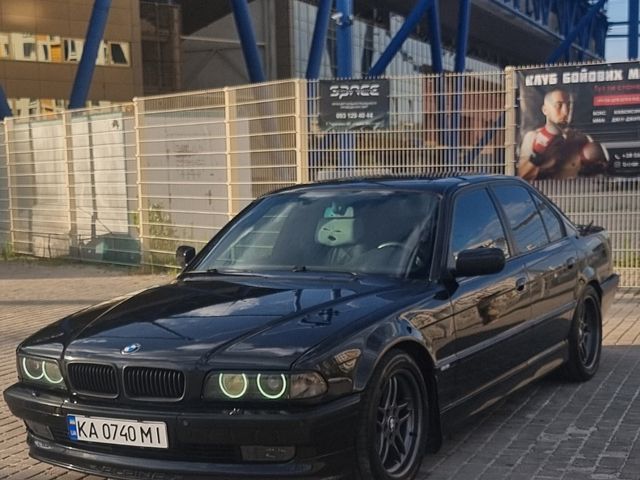 BMW 7 серії - зображення 5