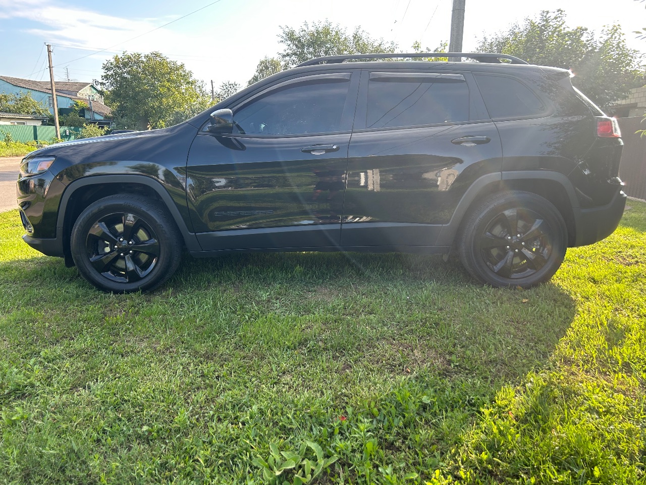 Jeep Cherokee - фото 5