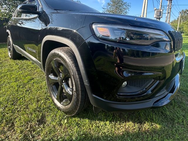 Jeep Cherokee - фото 1