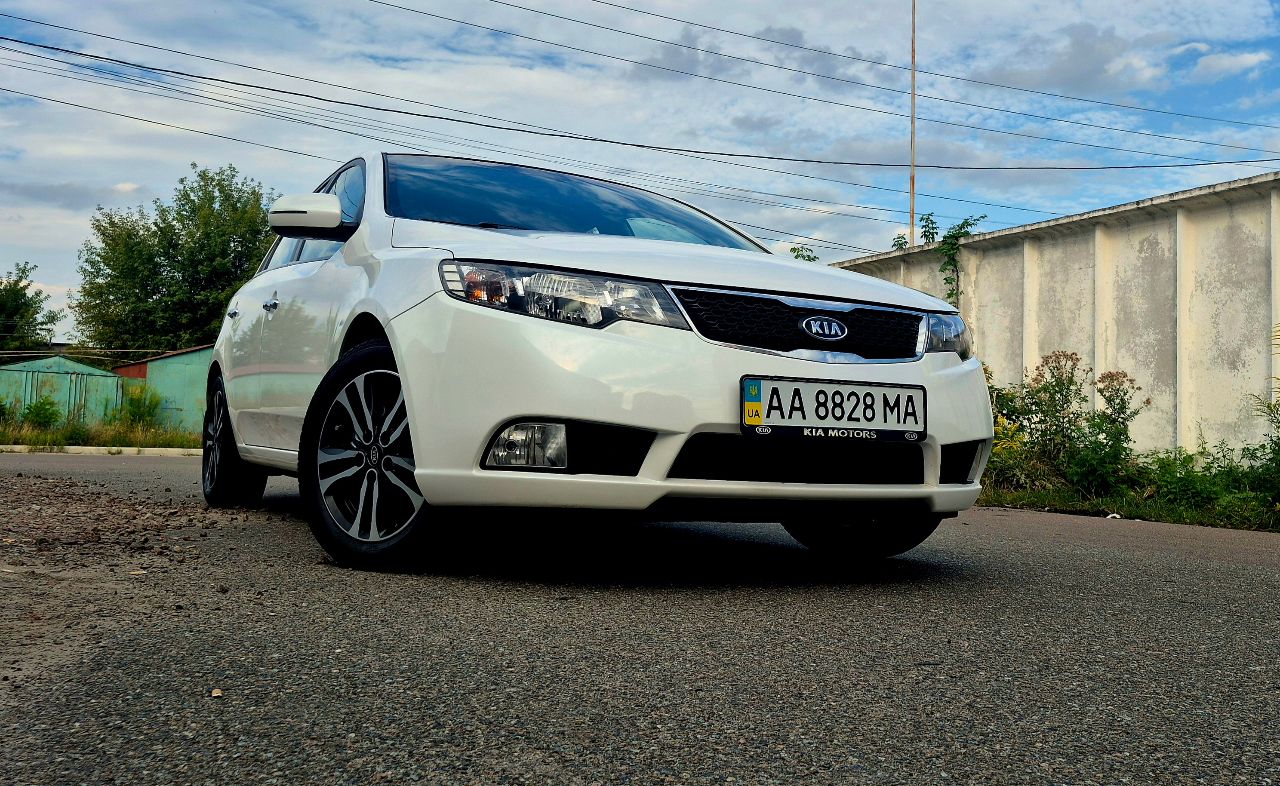 Kia Cerato - фото 2