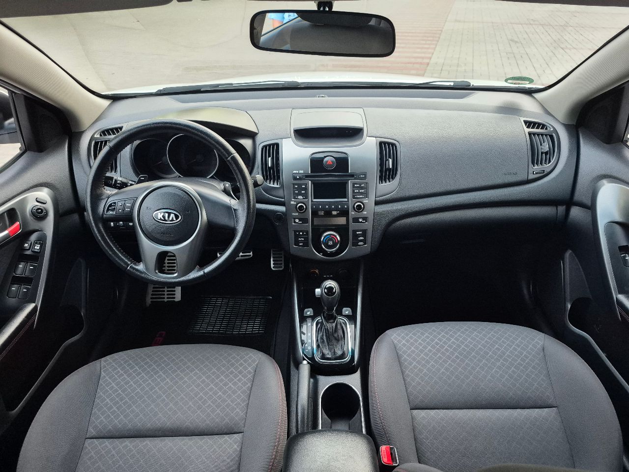 Kia Cerato - фото 3