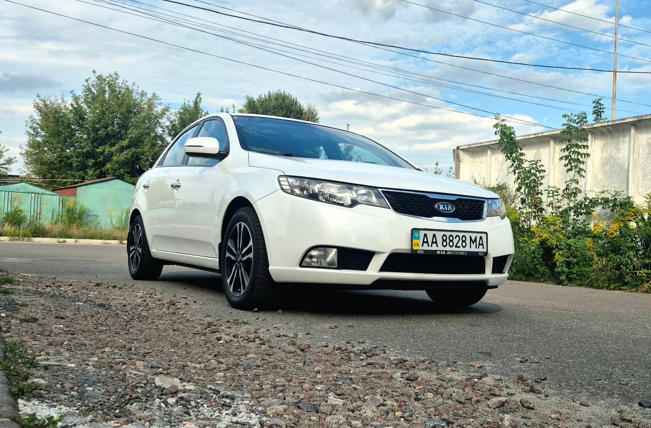 Kia Cerato - фото 7