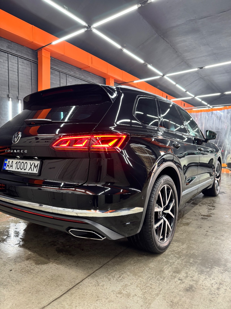 Volkswagen Touareg - фото 5