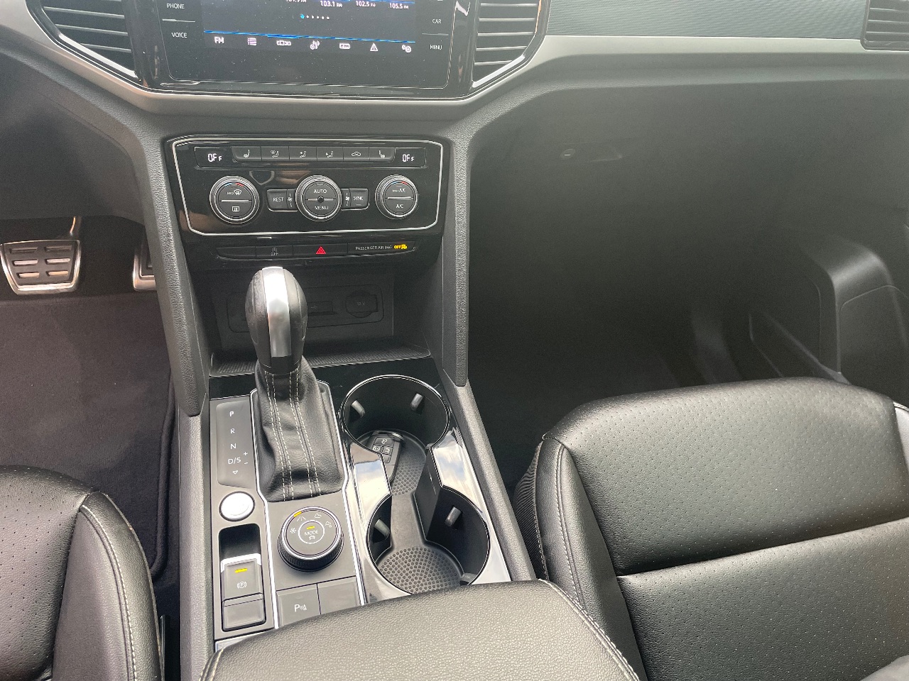 Volkswagen Atlas - фото 5