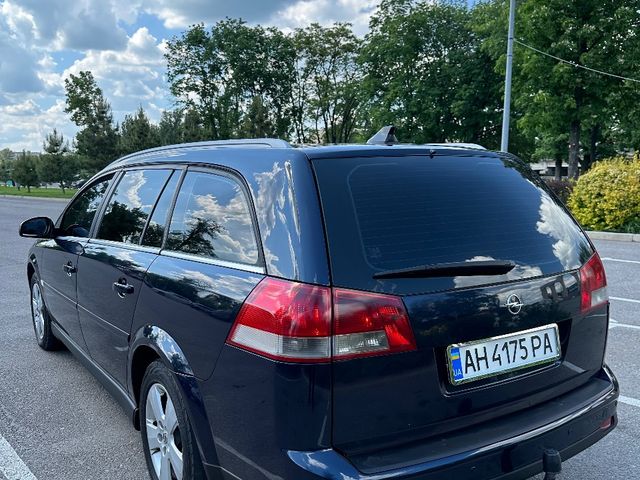 Opel Vectra - фото 5