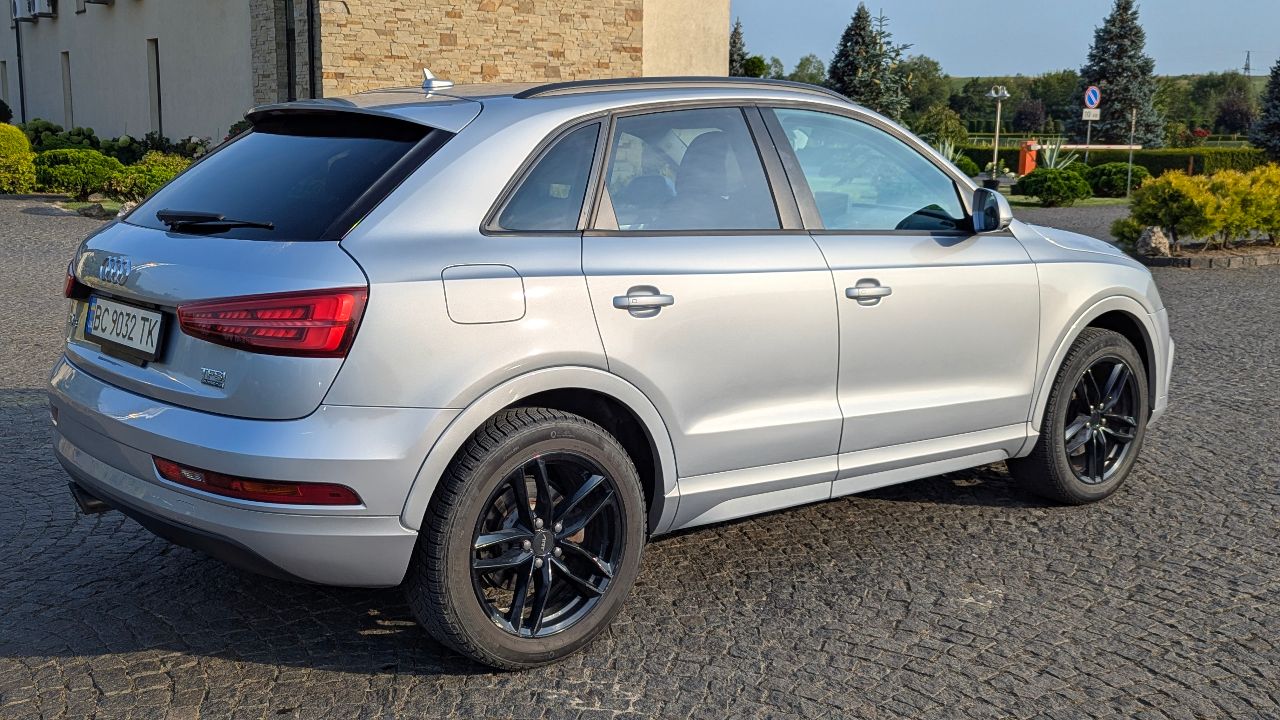 Audi Q3 - фото 3