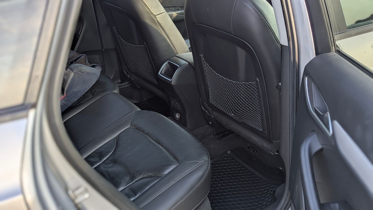 Audi Q3 - фото 10
