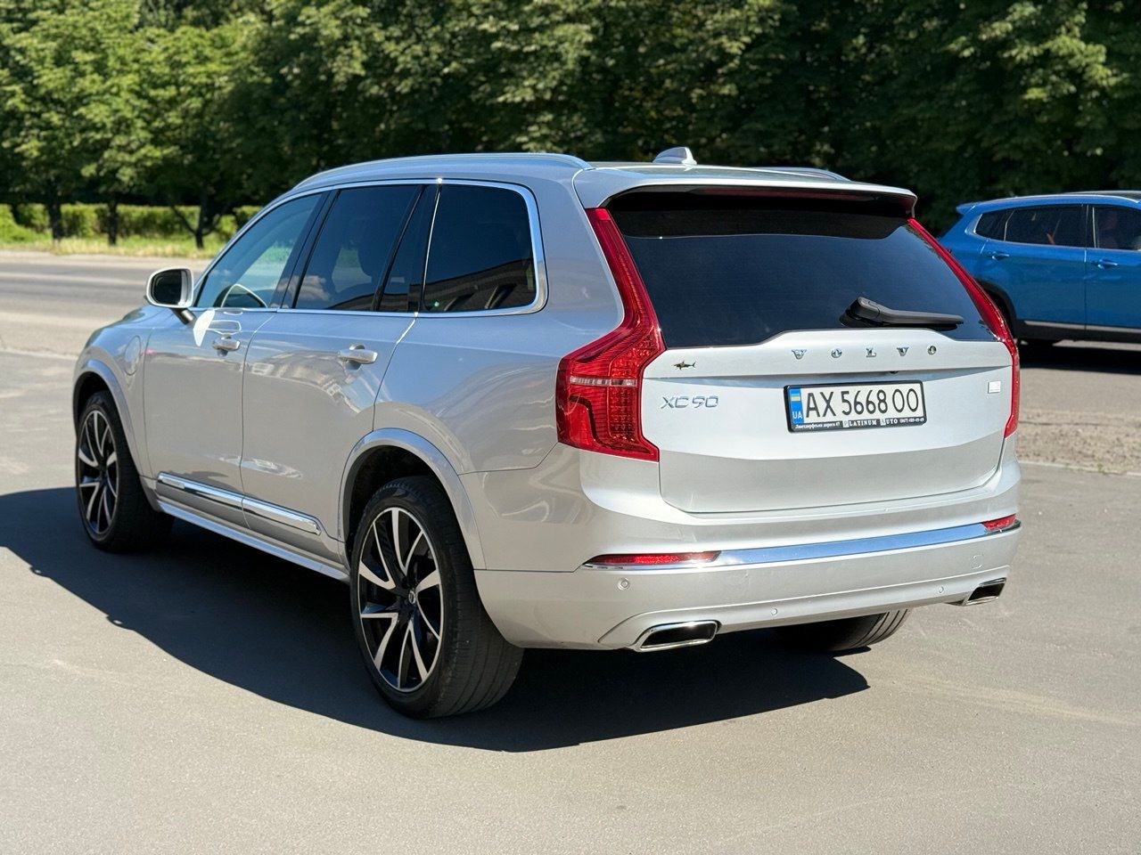 Volvo XC90 - фото 4