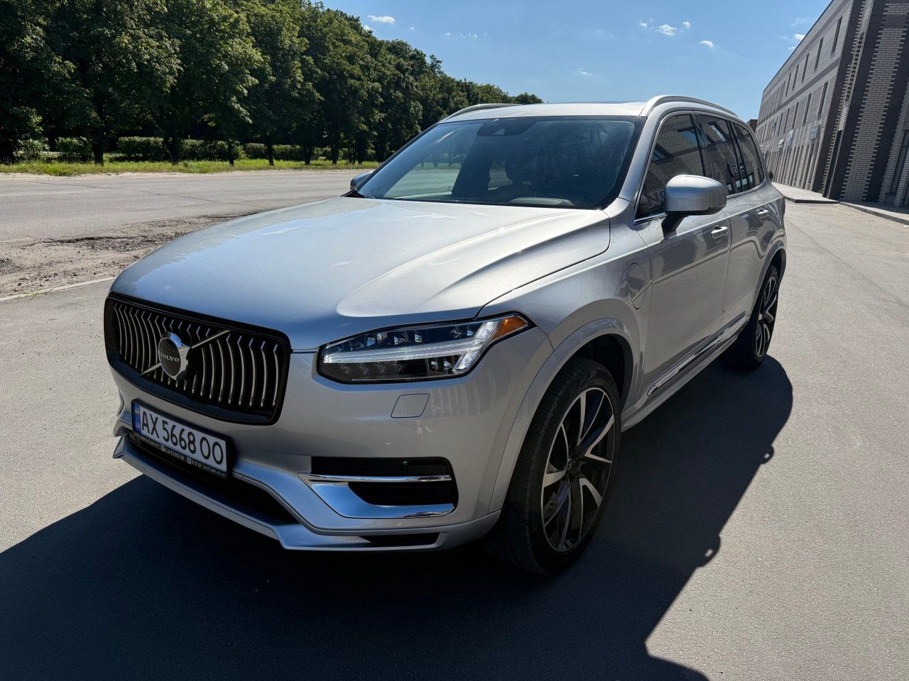 Volvo XC90 - фото 12