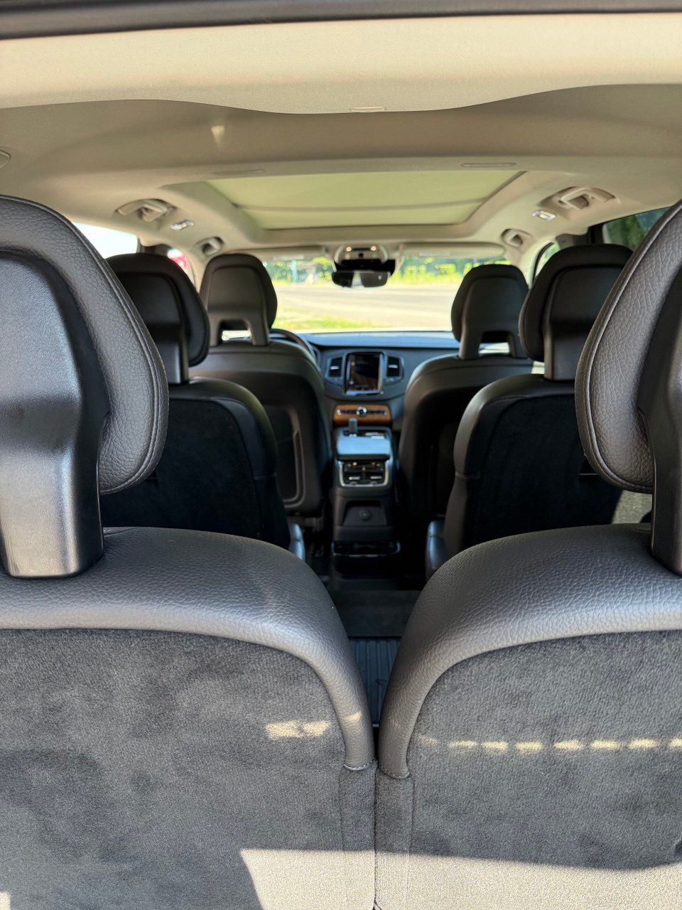 Volvo XC90 - фото 13