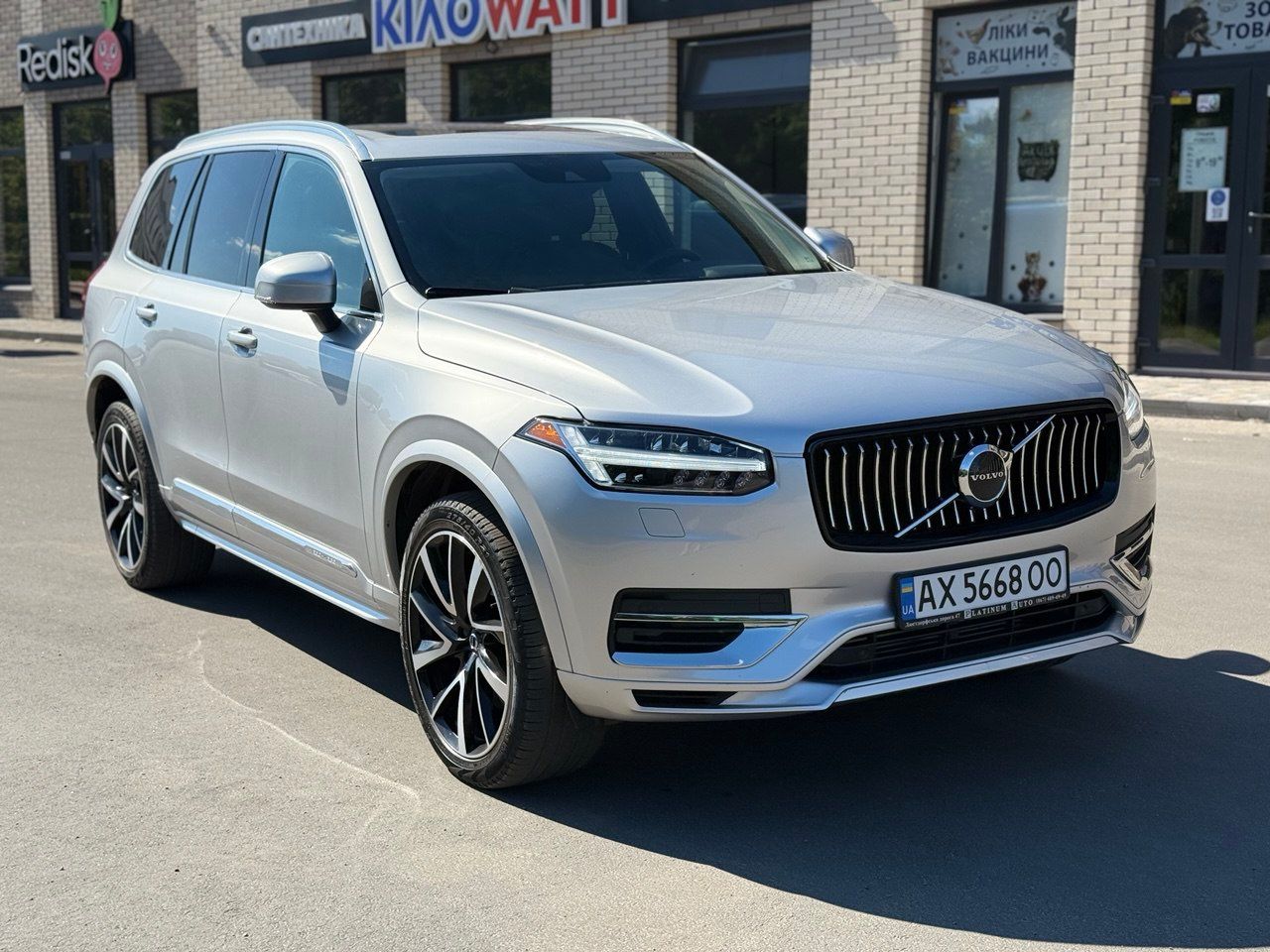 Volvo XC90 - фото 10