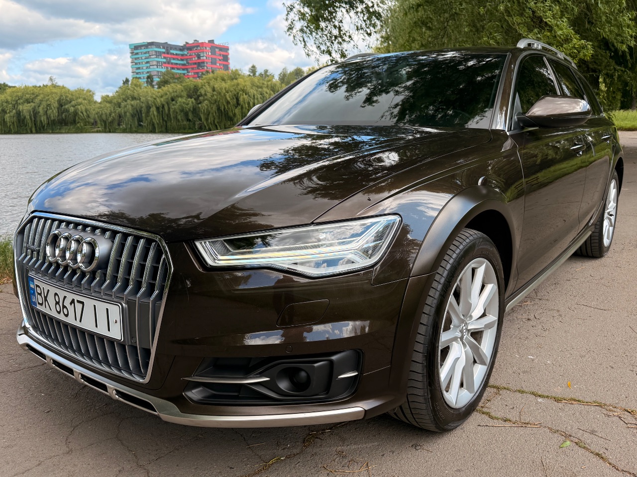 Audi A6 allroad - фото 7
