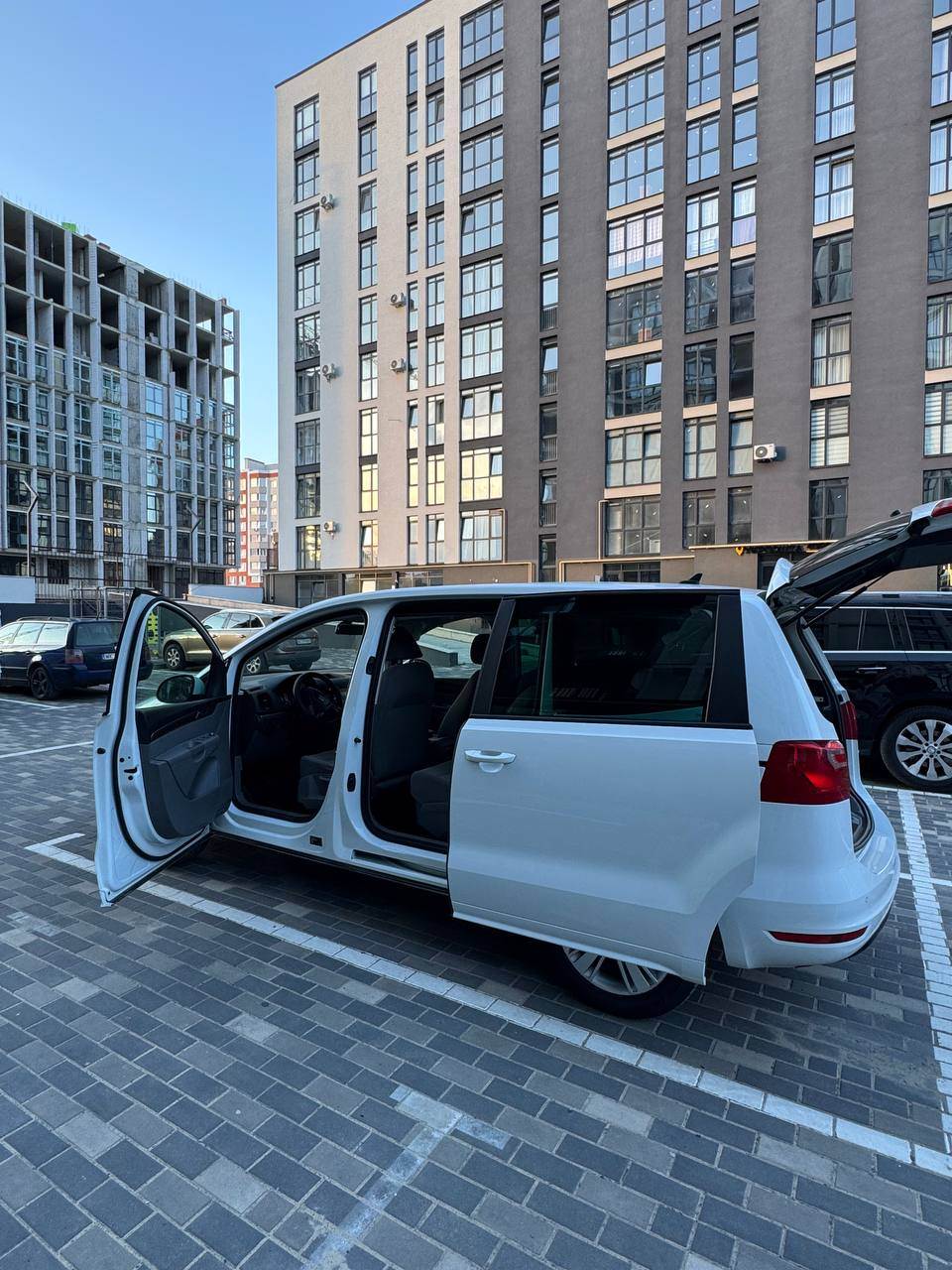 SEAT Alhambra - фото 23