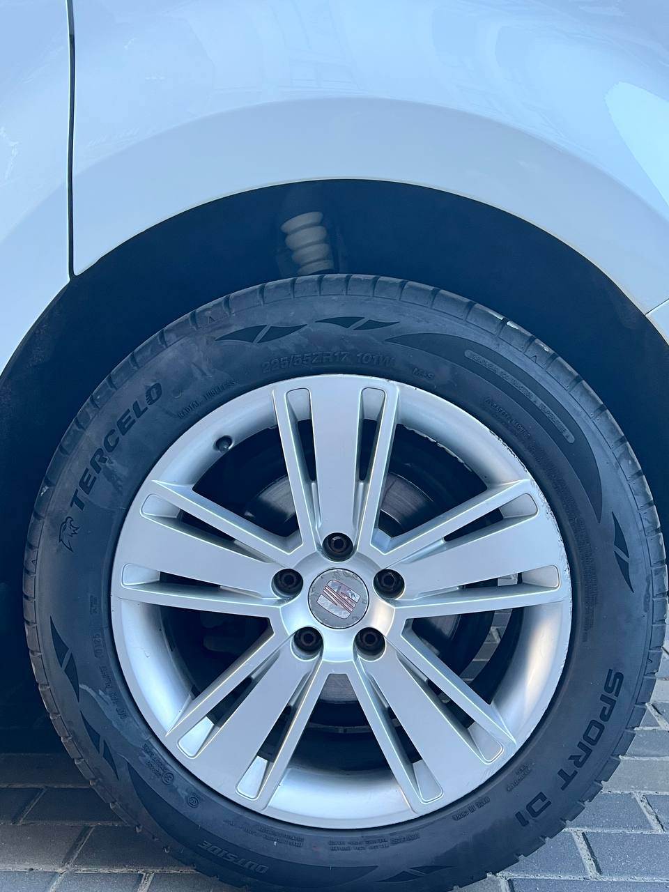 SEAT Alhambra - фото 29