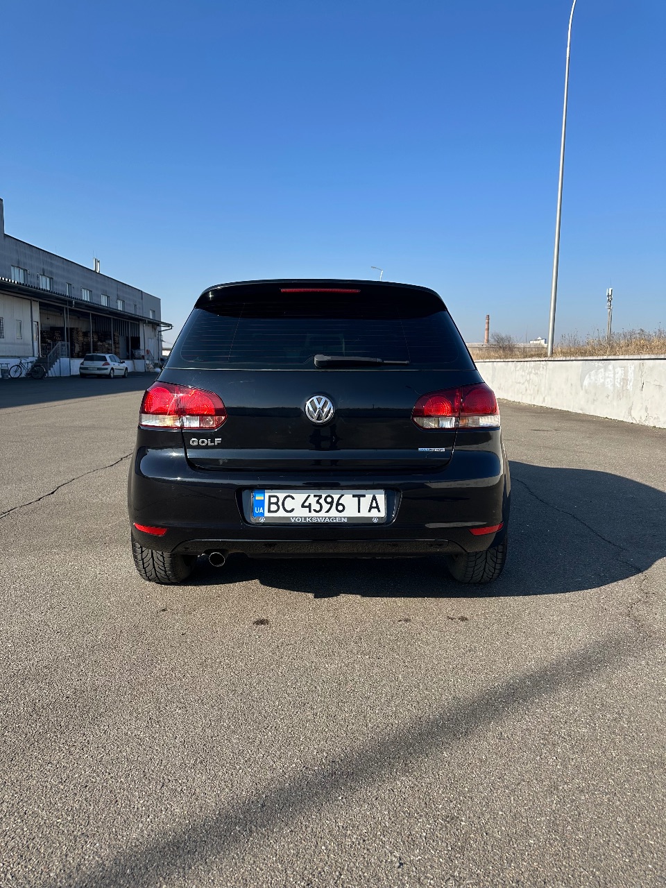 Volkswagen Golf - фото 3