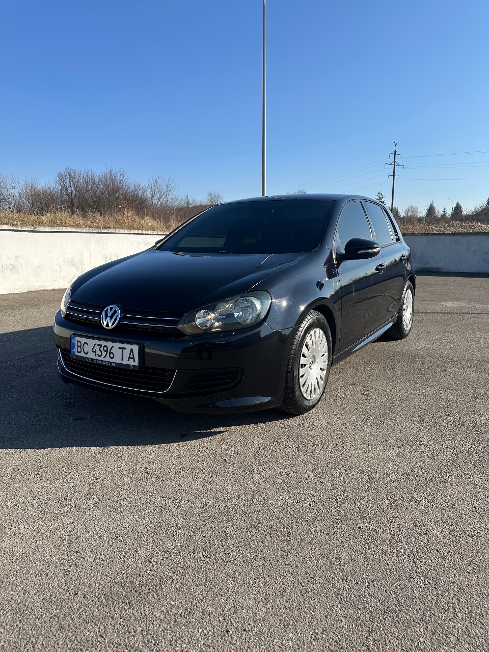 Volkswagen Golf - фото 1