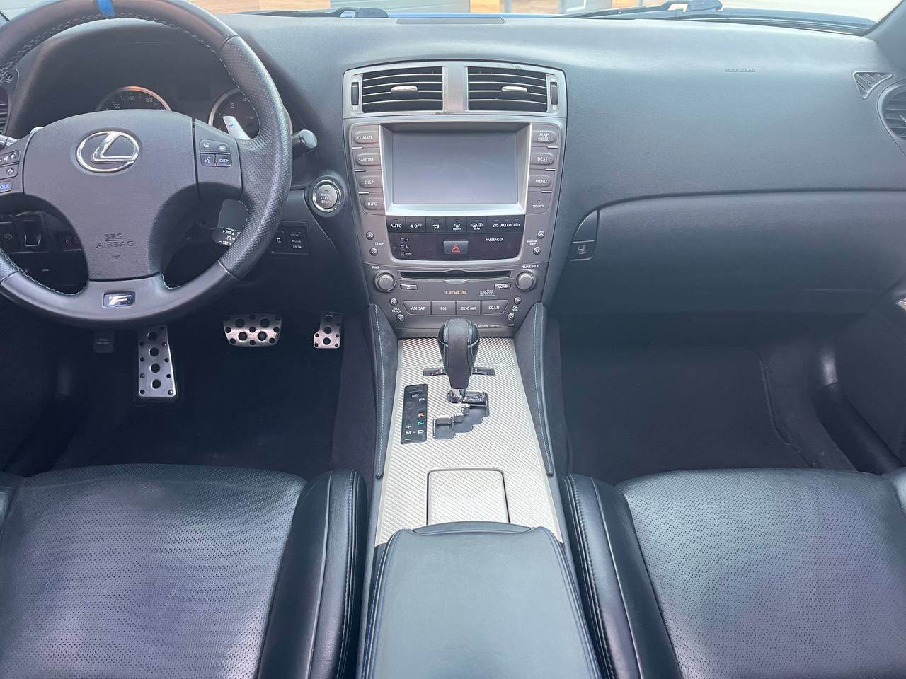 Lexus IS - фото 30