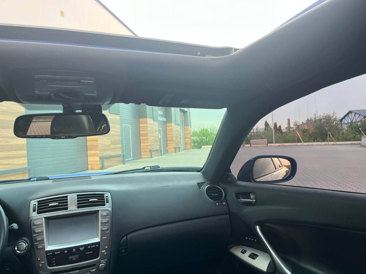 Lexus IS - фото 35