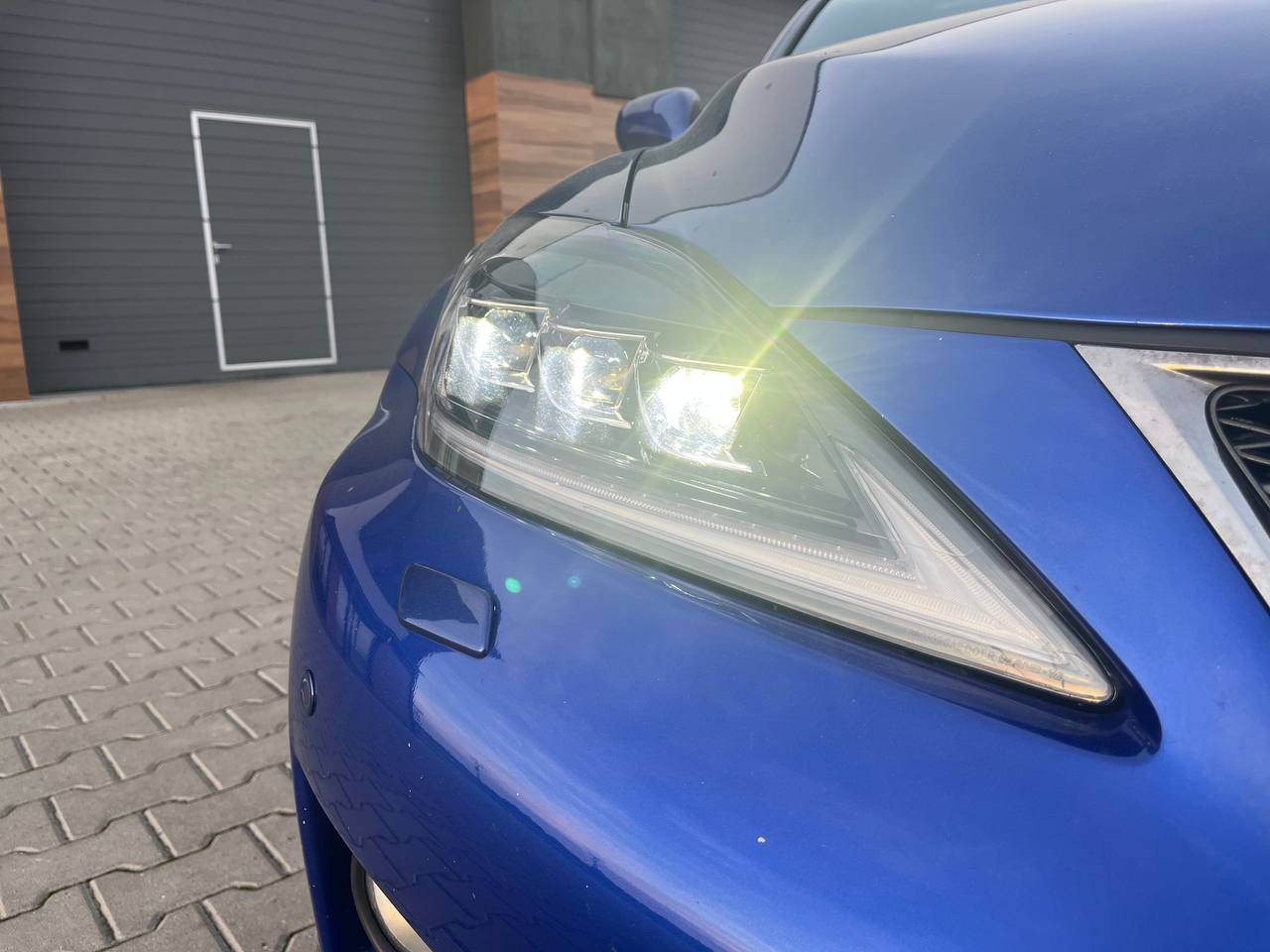 Lexus IS - фото 43