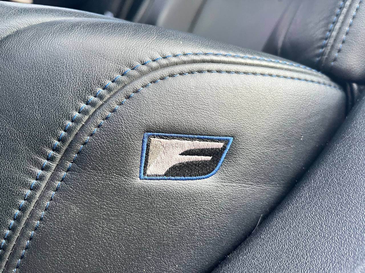 Lexus IS - фото 22